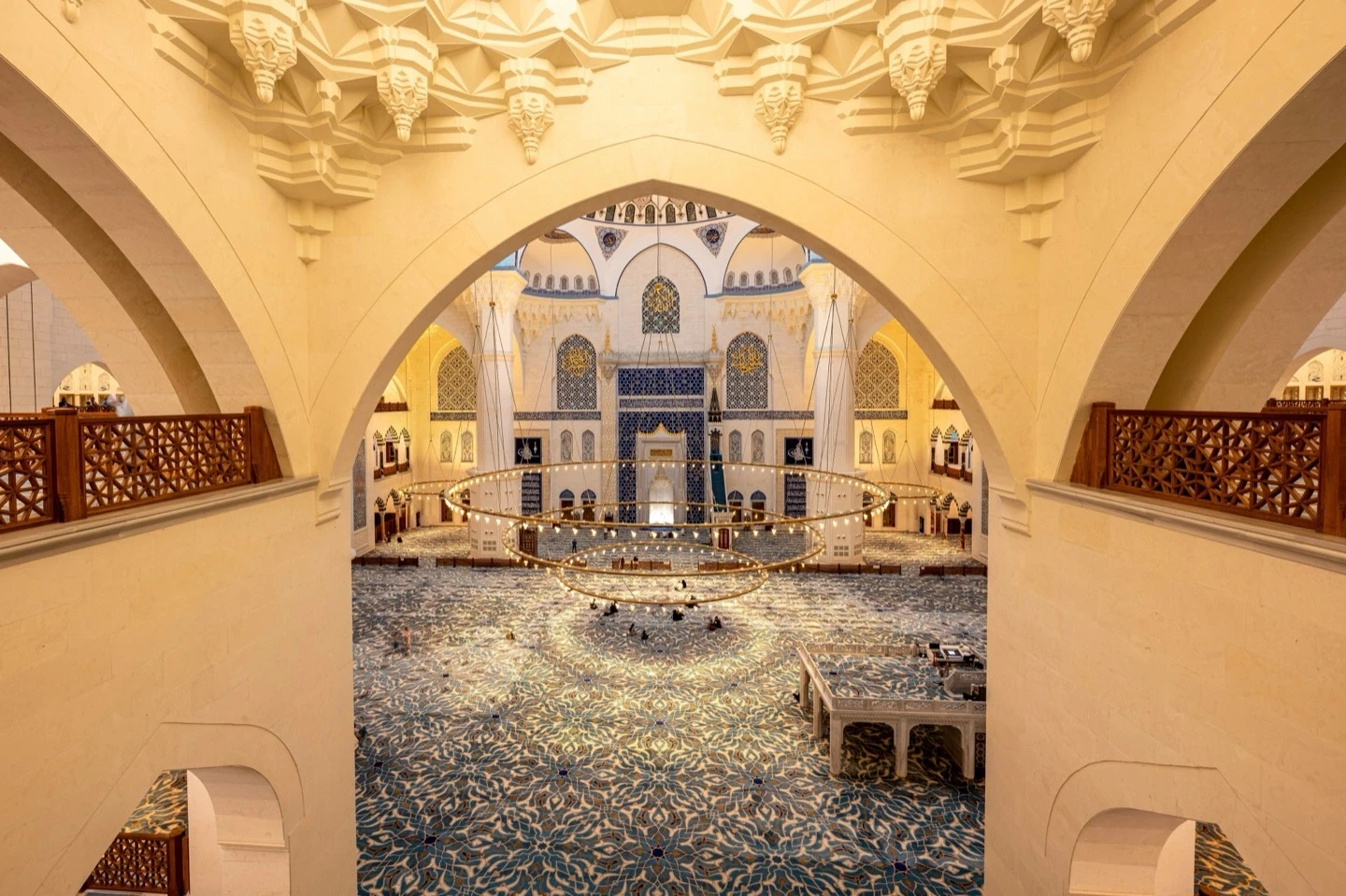 Camlica Mosque Interior Architecture Istanbul